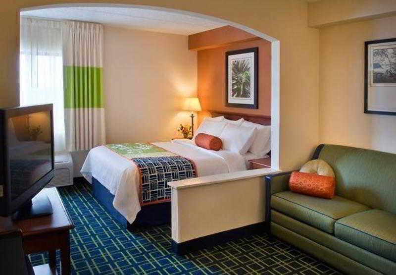 Fairfield Inn Manchester - Boston Regional Airport Bagian luar foto