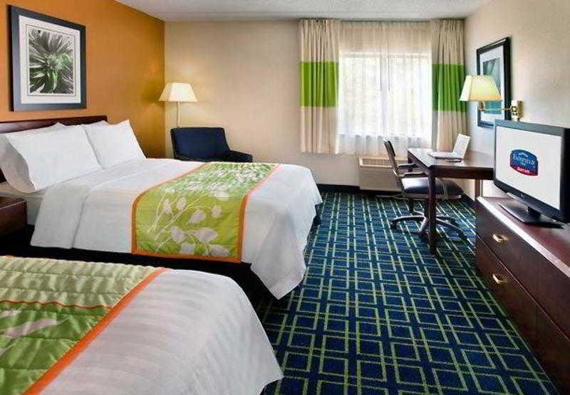 Fairfield Inn Manchester - Boston Regional Airport Ruang foto